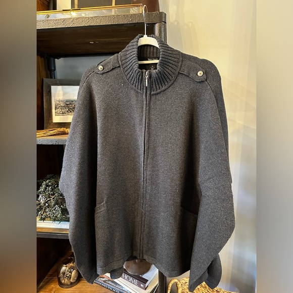 White House Black Market Grey Sweater Cape - Size SP - Picture 2 of 9